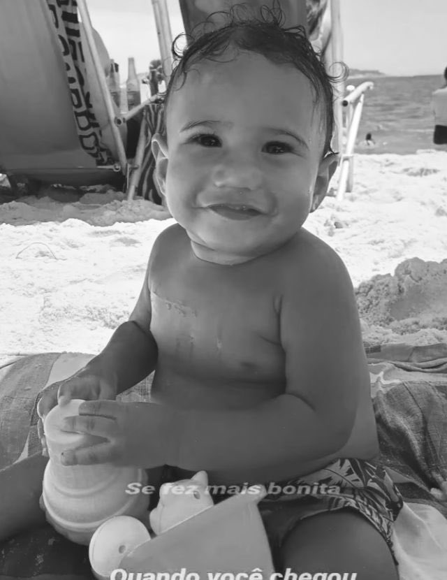 morenaB12161660's tweet photo. Arthur era só um bebê e teve sua vida,
Interrompida por alguém que tinha o direito dê protejer 💔🖤👼🏼😭

#JustiçaporArthur https://t.co/RqUFwH3Wx7