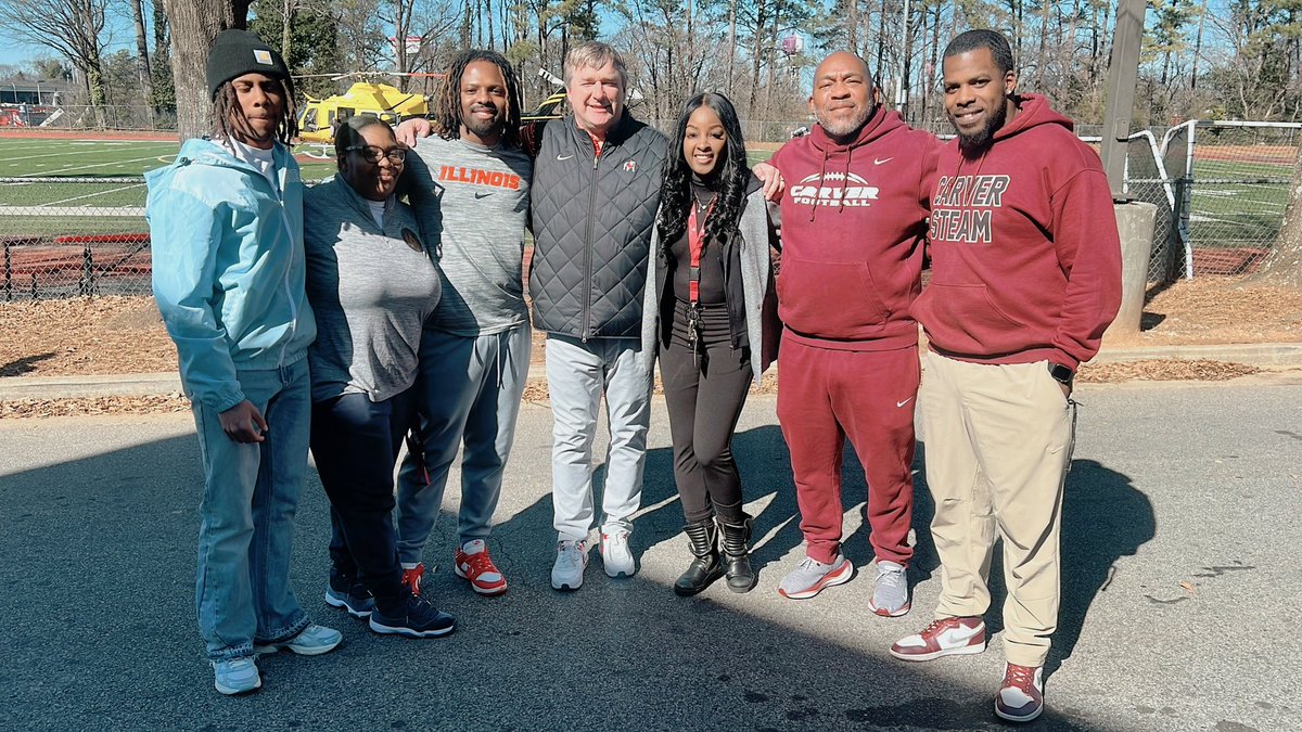 It was an honor and pleasure to have <a href="/UGAAthletics/">Georgia Bulldogs</a> <a href="/KirbySmartUGA/">Coach Kirby Smart</a> for visiting Carver Atlanta today! <a href="/NSC_Football/">Carver-Atlanta FB</a>
