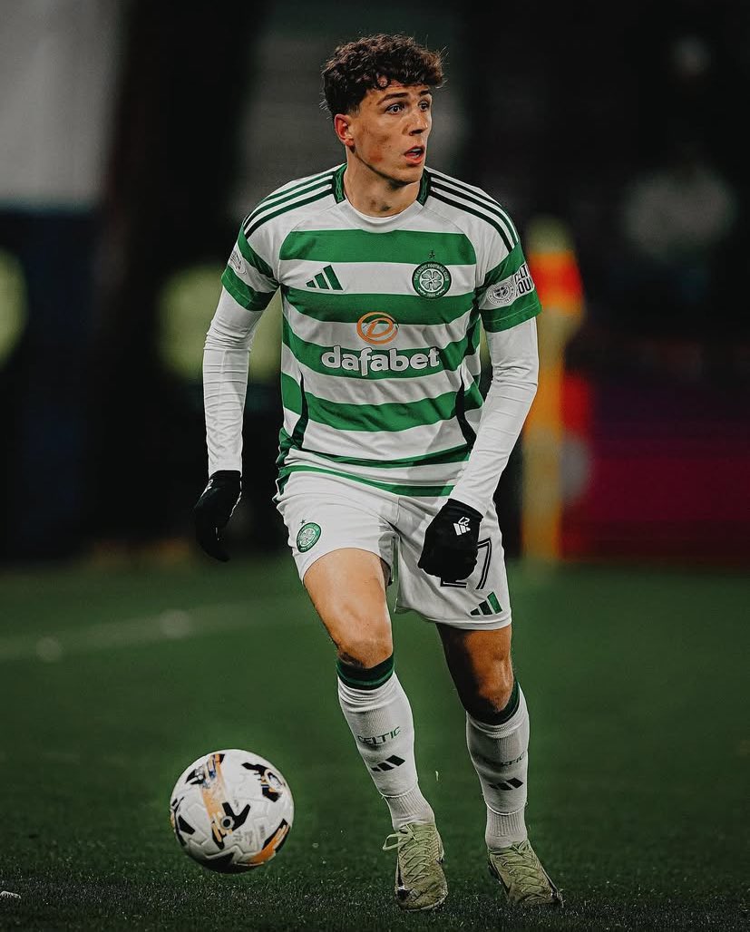 CPHamill's tweet photo. Arne Engels 🆚 Aston Villa:

⏱️ 73 mins
🦶 94% pass acc.
🥋 7 duels won (game high)
💥 4 tackles comp. (game high)
❎ 3 crosses
😬 3 fouls
🔐 1 interception
⛔️ 0 times dribbled past

Did the hard yards for Celtic tonight. As fit and disciplined as he’s looked all season 😮‍💨 https://t.co/U6WrytWiiC