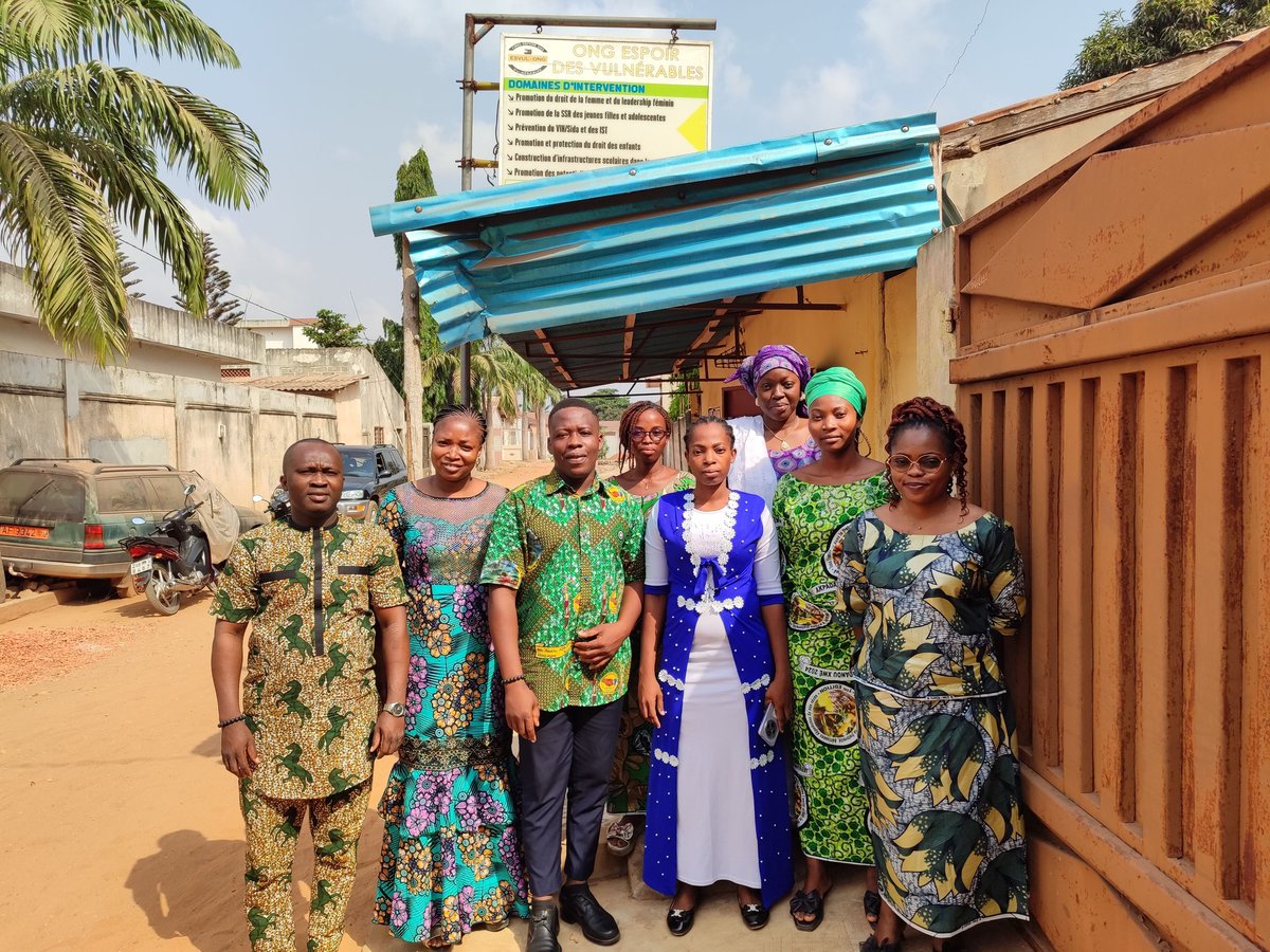 ESVUL_ONG's tweet photo. 14è Assemblée Générale Ordinaire : ESVUL-ONG a tenu ce vendredi 17 janvier 2025 sa 14 è AG au siège de l’Organisation à Akassato dans la commune d’Abomey-Calavi. Elle a été présidée par la Secrétaire Générale du Conseil d’Administration, Madame Carine ZINSOU .
#MairieAbomeyCalavi https://t.co/fWmBdMnhBX