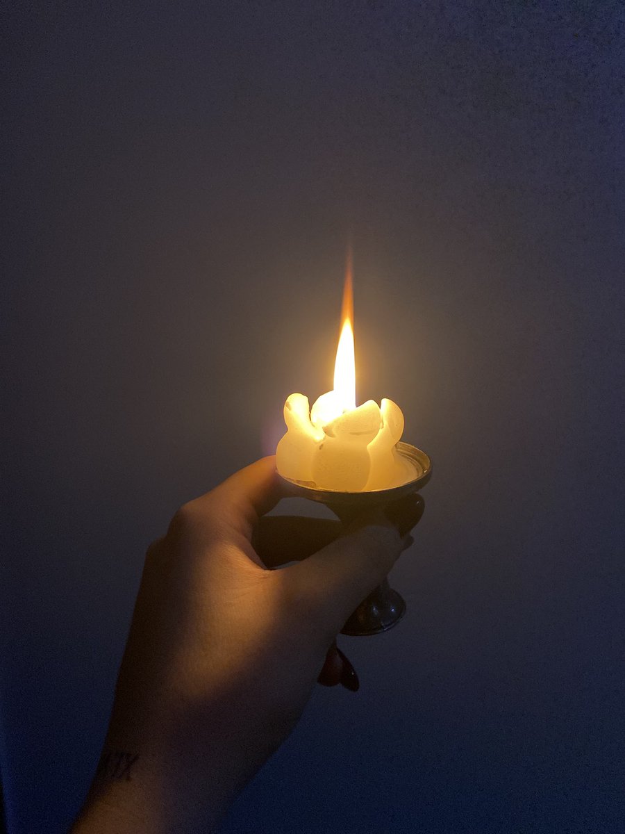 Unutmayın ki “mumu bağrına bastığı ip eritir” 🕯️