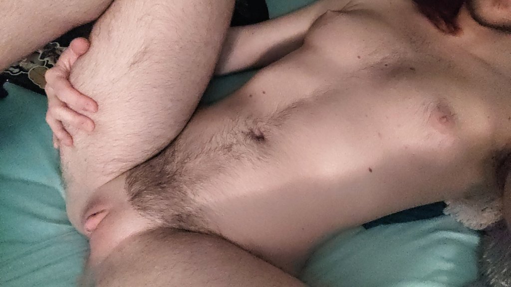 bun_aether_'s tweet photo. waiting for a "cuddle" partner<3 https://t.co/HrPPj0yL6i