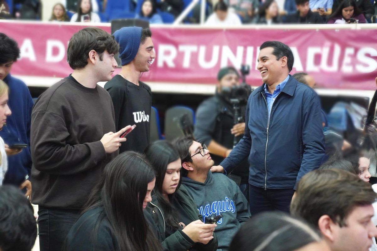 FroylanGamezG's tweet photo. La educación es la herramienta más poderosa para cerrar brechas y fomentar la igualdad de oportunidades. Con el programa de becas más grande en la historia de #Sonora, reafirmamos el compromiso con la juventud de #Cajeme.

Gracias al respaldo de nuestro gobernador @AlfonsoDurazo, las y los estudiantes podrán continuar sus estudios sin limitaciones económicas. 

Seguiremos construyendo un futuro más justo para todas y todos.