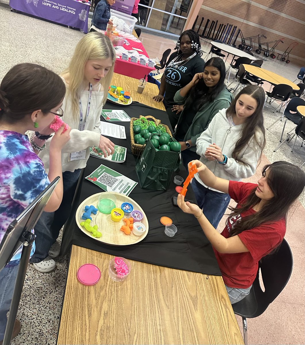 LarryBergerSupt's tweet photo. Student ambassadors running an information table at #iWILLASk event at Turner HS. Come and enjoy some fun and get great information. https://t.co/5R4YBb3OZ6