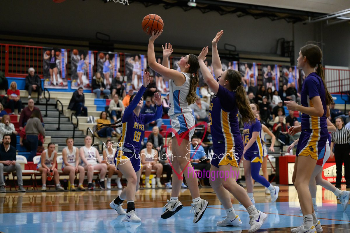 Mark Morris Girls 🏀(46) vs Columbia River (42) - 01.28.25 full album here: …gelohsportsphotography.shootproof.com/mmgirlsbballvs…