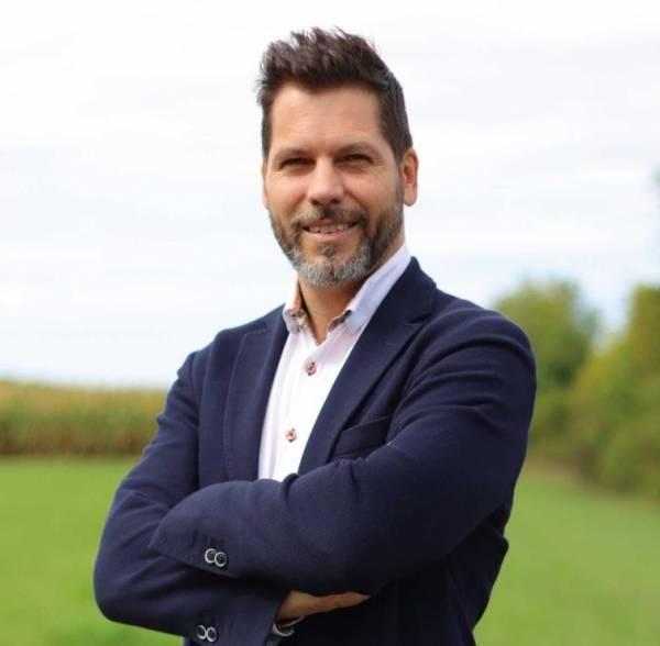 Saint-Mathieu : un conseiller indépendant brigue la mairie | Le Reflet lereflet.qc.ca/saint-mathieu-…