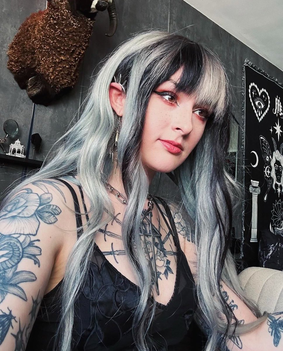 here, have a very rare filterless photo!