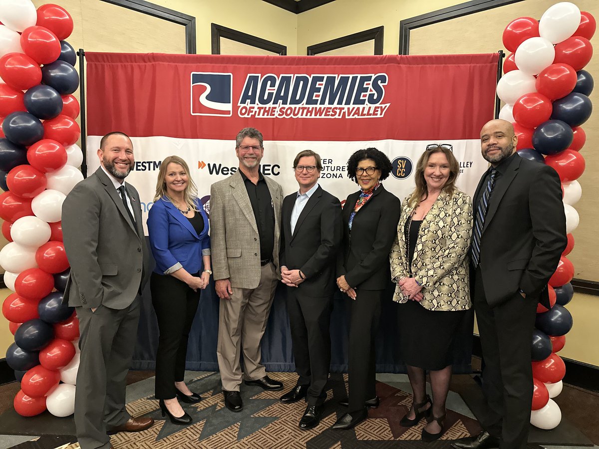 Donna Woods tweet media