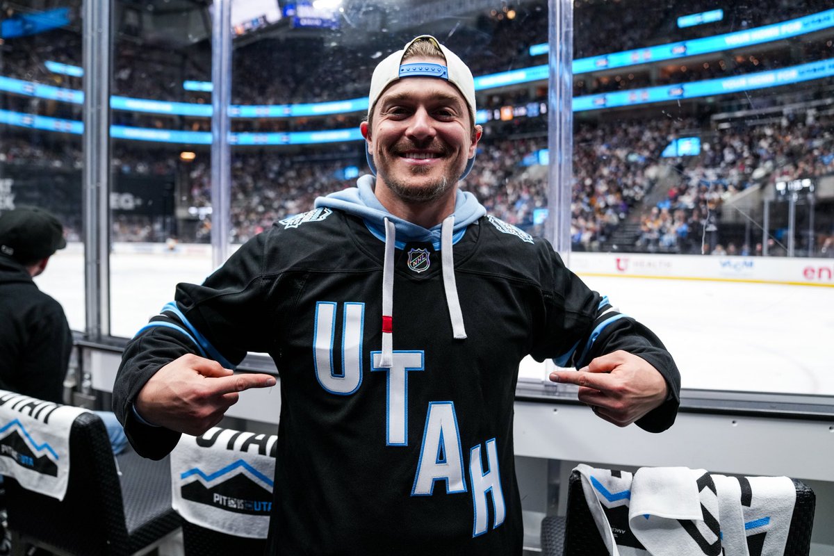 utahmammoth's tweet image. Two-time @MLB World Series Champion, Kiké Hernández in the house!