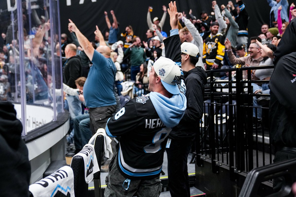 utahmammoth's tweet image. Two-time @MLB World Series Champion, Kiké Hernández in the house!