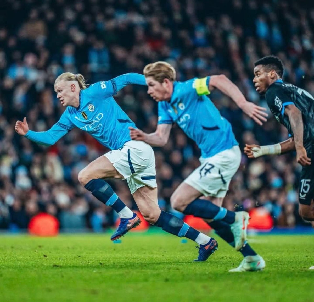 Manchester City, Real Madrid, Bayern Munich etc will have to play Playoffs in Champions League to qualify for Round of 16. 😮

P.S. They all won their matches last night.