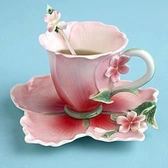 heart_jpg's tweet image. fairy tea cups