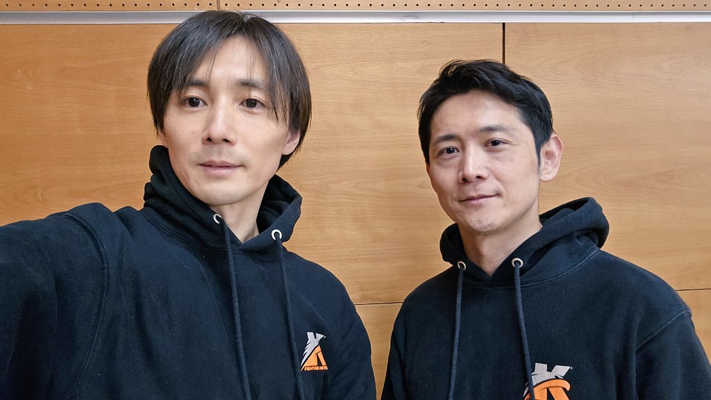 KEYSI_TOKYO's tweet photo. 今日は兄弟でとあるメディアの取材を受けてきました。インタビュアーの方と武術トークに花が咲き、楽しく学び多き時間でした。
告知解禁までしばしお待ちください！
自撮り不慣れブラザーズより
#KEYSI https://t.co/Tla0M4eL4Y