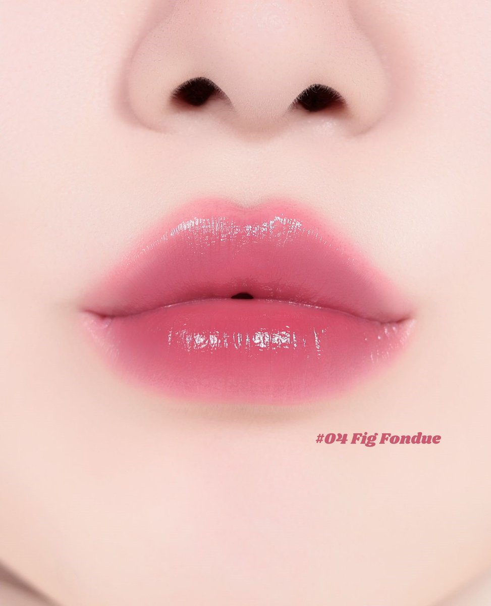 coringco_jp's tweet photo. Pink Churros Plumping Glossy Lip🩷

じゅわっと果実のように溶けるプランパーリップ😻 https://t.co/Er0SS9iPeP