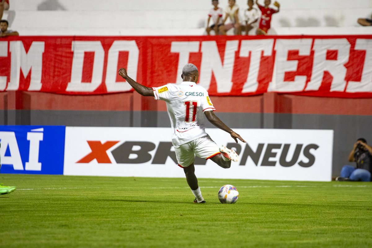 joaoficial00's tweet photo. "Aqueles que confiam em Deus, o Senhor, são como o monte Sião, que não pode ser abalado, mas continua sempre firme." Salmos 125:1 🙌🏿🔥🙏🏻 https://t.co/82PF3Keexy