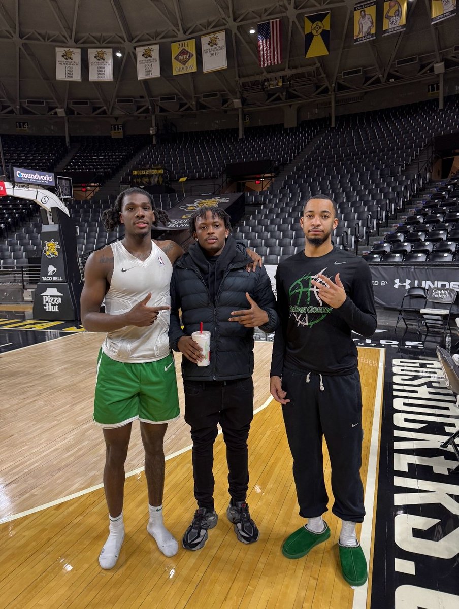 MbbTitans's tweet image. Former Titan Sight&apos;n.. We see 👀 you @GogetitJohnJohn @MaSynHowell and @PipkinZion1 
#Brotherhood #theWay #Framily