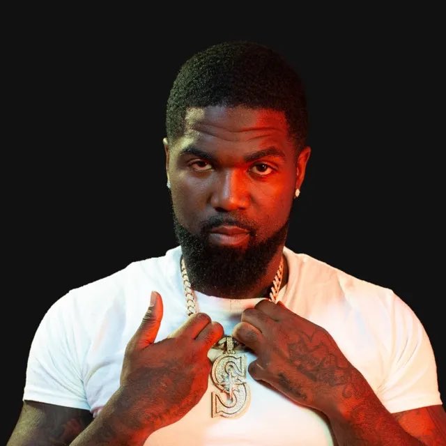 tr4_french's tweet photo. The Tsu Surf Return Storyline ✍🏾🔥 A Battle Rap Fantasy 💭🎤 A Thread https://t.co/hlRJ7JSkH6