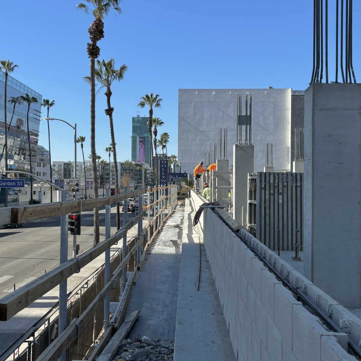 lahmonarch's tweet photo. 6007 Sunset Progress: After a challenging few weeks marked by devastating fires, we’re grateful that the Hollywood Hills remained largely untouched. Under clear skies, our team visited the site, standing in the shadow of Emerson College with a perfect view of the Hollywood sign. https://t.co/F66ZYwBwZ3