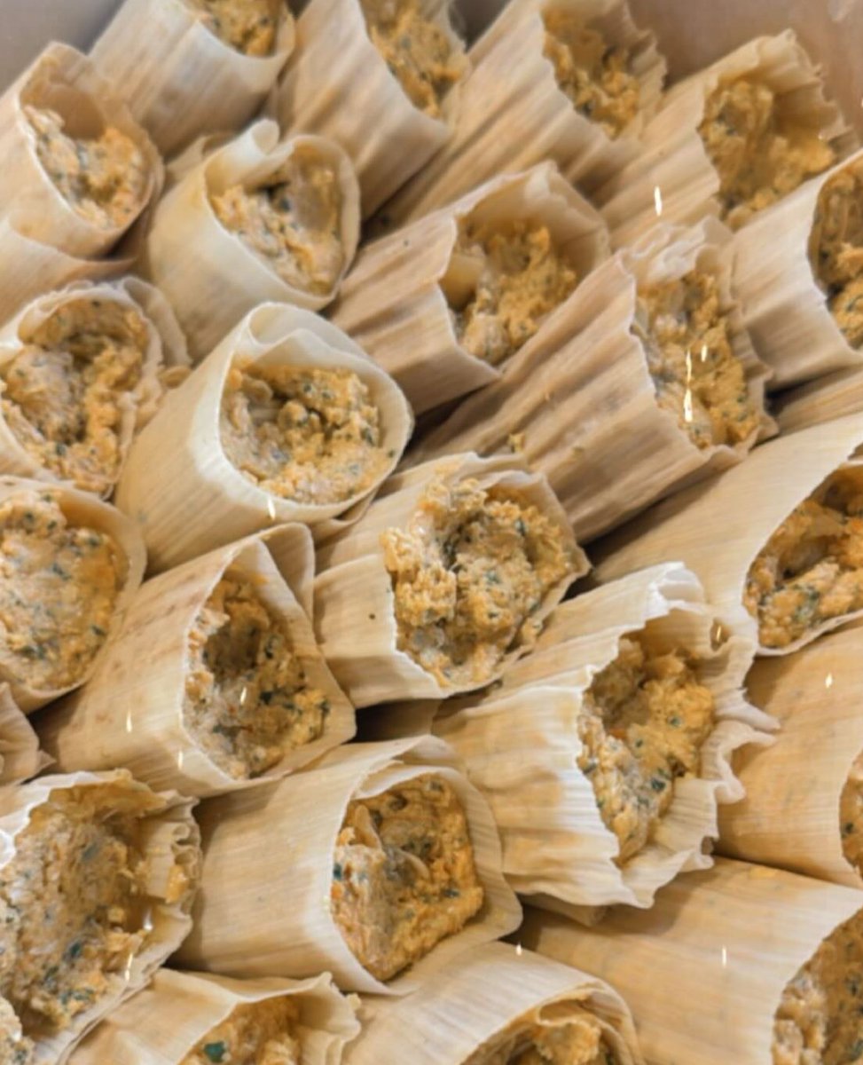 BomberaOak's tweet photo. Tonight's special is spinach &amp; chicken tamales 🫔 See you soon! https://t.co/vlbXqZ2Gz3