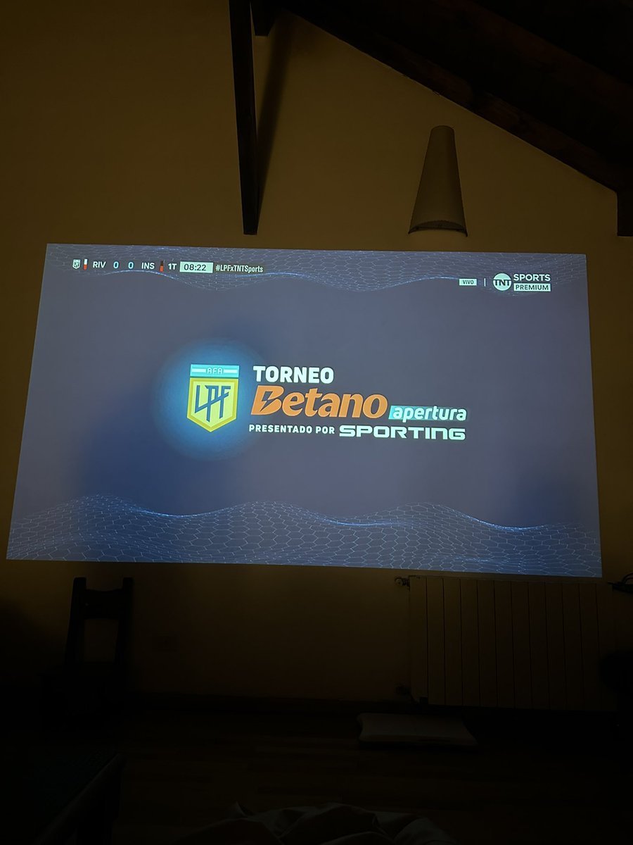 Buenísimo che, te rompen el orto con 100 packs para ver un partido y te tiran esta