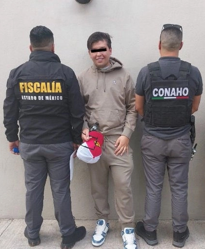 PedroMrquez_'s tweet photo. 🔴#ÚltimaHora | De #YouTube a la cárcel: un juez sentencia al influencer Rodolfo 'Fofo Márquez' a 17 años de prisión por intento de feminicidio de Edith Márquez tras golpearla y herirla en febrero de 2024 en estacionamiento de un centro comercial de Naucalpan, Edomex. https://t.co/nVmX0FiLLn