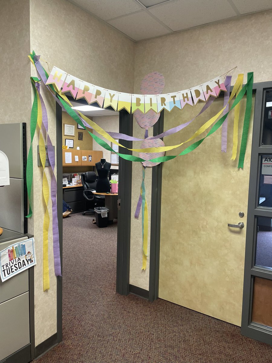 kellgobe's tweet photo. Today, I got to celebrate my birthday with some truly amazing people! I am beyond blessed to lead this incredible team of educators and watch our little learners grow every day. I love my job!!! ❤️🎂🎉 #BlessedPrincipal #BestTeam #LoveMyJob #questforexcellence https://t.co/xMAz8r7zS9