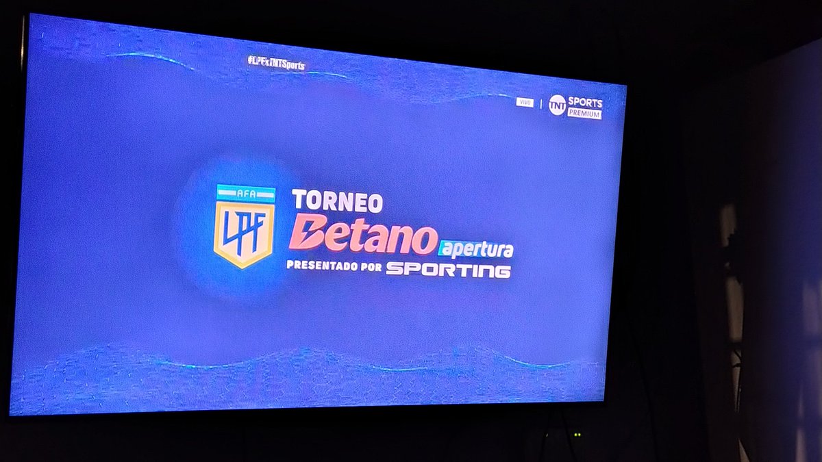 LPM pago el pak fútbol para que pase esto me estás jodiendo #TNTsports <a href="/giraltpablo/">Pablo Giralt</a> <a href="/JPVarsky/">JPVarsky</a> #River <a href="/DIRECTVServicio/">DIRECTV Servicio</a>