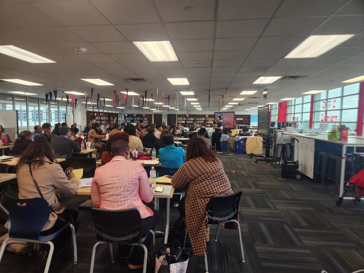 Tanya_N_Shelton's tweet photo. Shout out to our data coordinator @LRJones_34 for training RIV assistant principals on accountability with a focus on domain 3 and coaching moves to improve student achievement. The room was packed and engagement was high. #RegionIVRising #LevelingUp https://t.co/PN9o1gmM4m