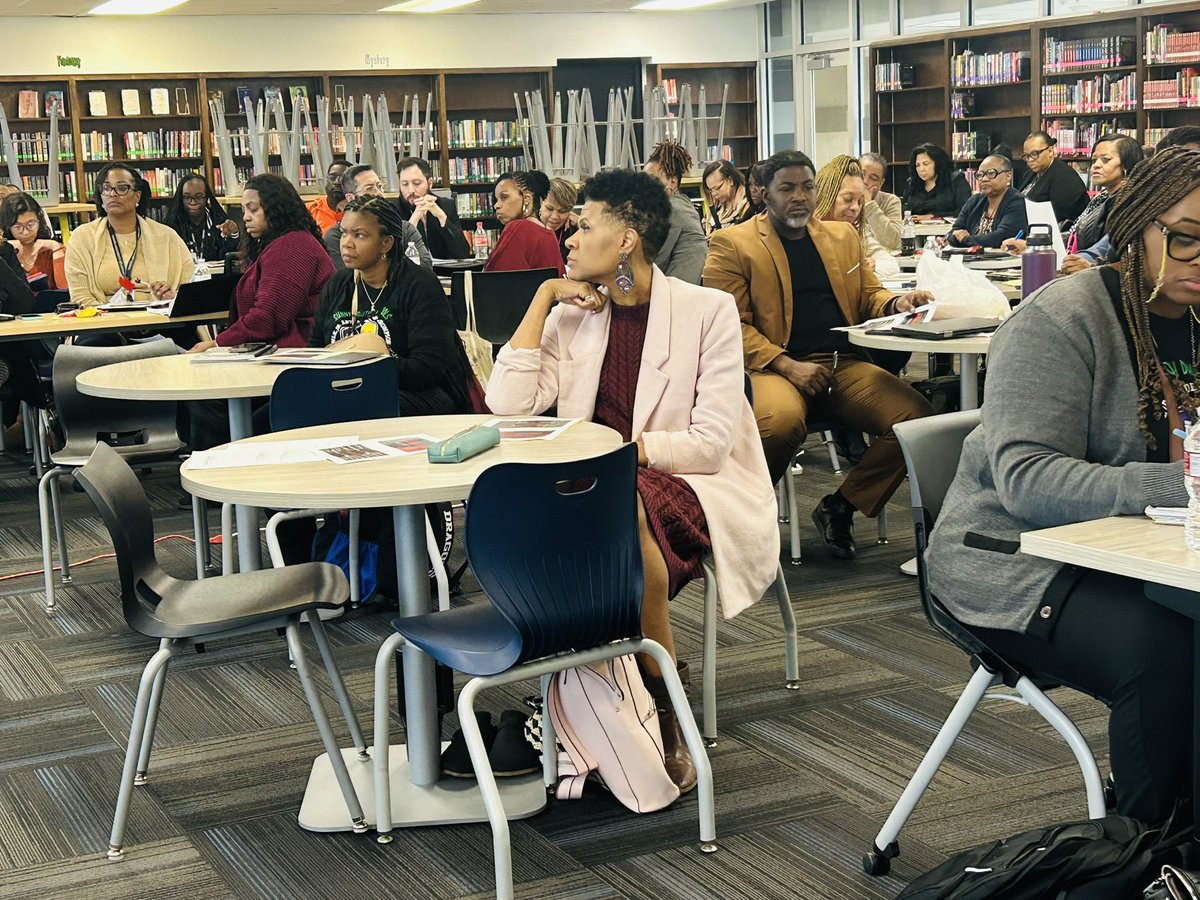 Tanya_N_Shelton's tweet photo. Shout out to our data coordinator @LRJones_34 for training RIV assistant principals on accountability with a focus on domain 3 and coaching moves to improve student achievement. The room was packed and engagement was high. #RegionIVRising #LevelingUp https://t.co/PN9o1gmM4m