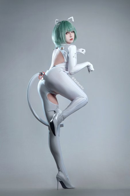 コスプレイヤー半半子のTwitter画像6