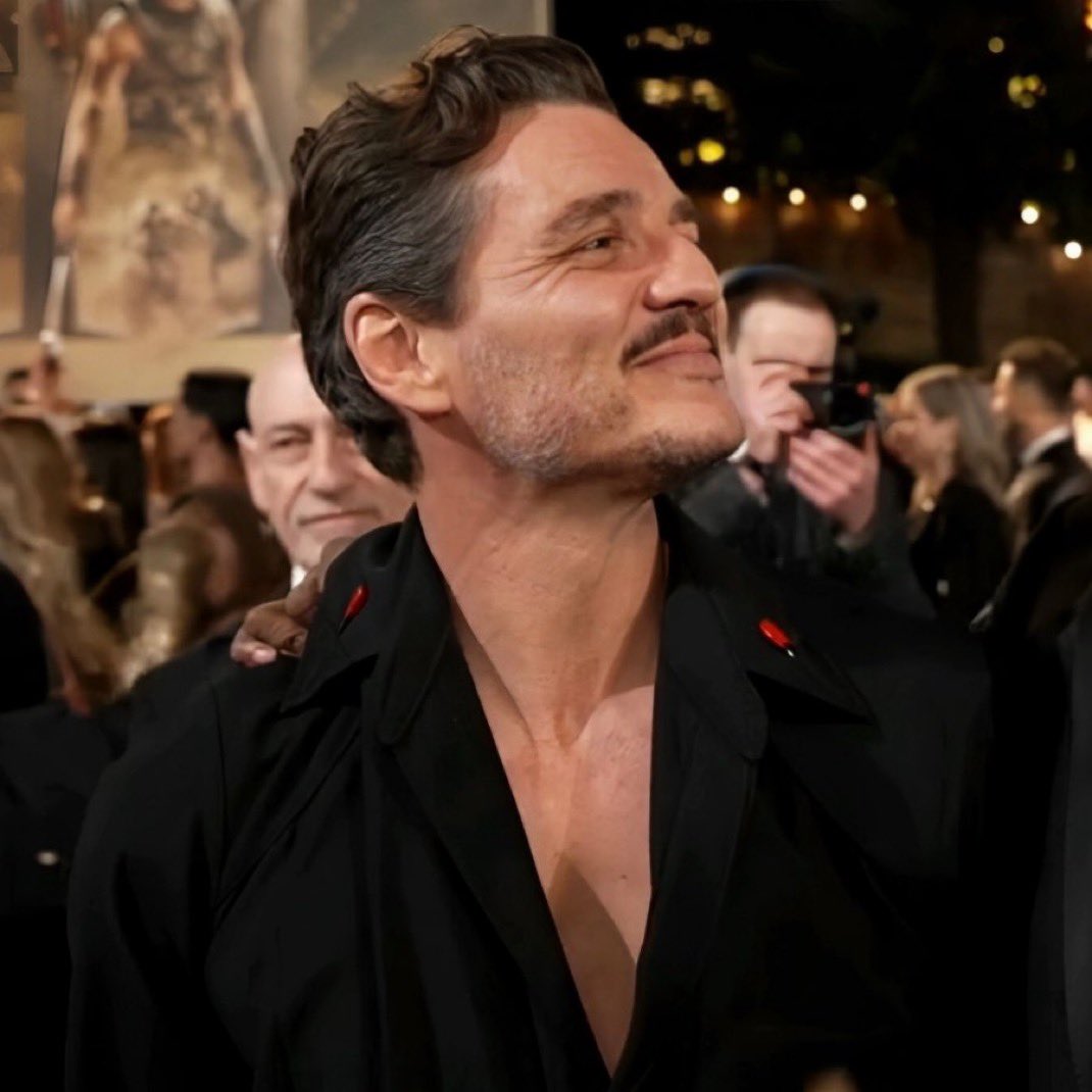 P4SCALexe's tweet image. going feral