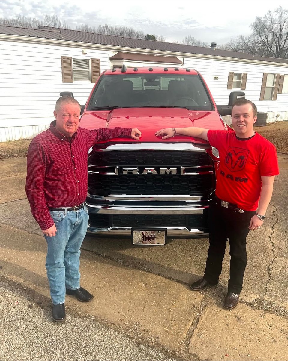 Bill Dog tweet media