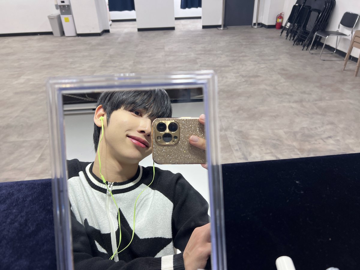 AIMERS_members's tweet photo. [#승현]

명절 잘 보냈나요 에이밍?

#에이머스 #AIMERS #SEUNGHYUN https://t.co/15rtdAG6J3