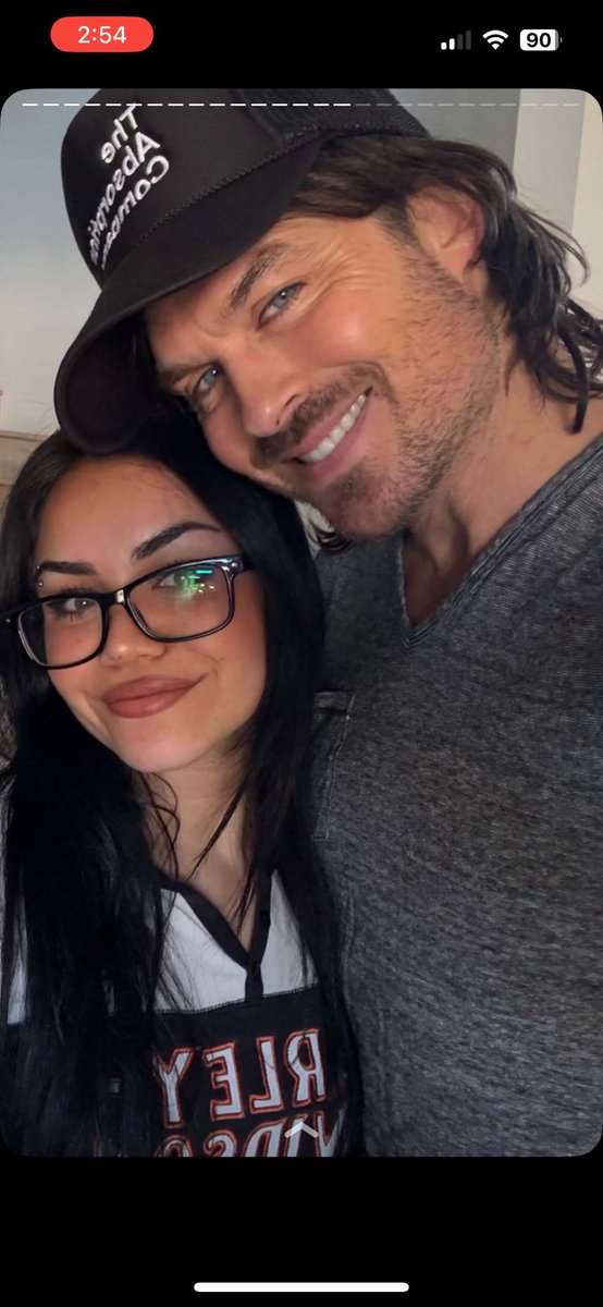 webberslove's tweet photo. @tarayummy @iansomerhalder 🖤🖤 https://t.co/3ujzR2UjPs