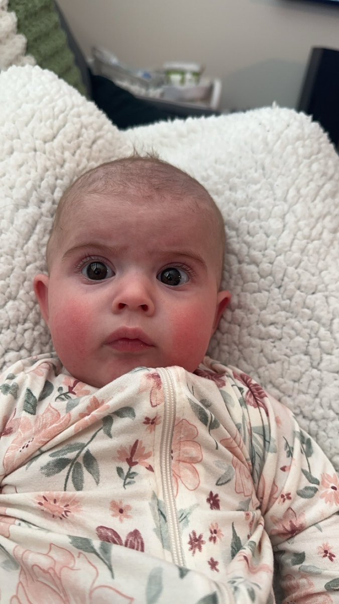 dvnlark's tweet photo. almost 4 months with my best girl. she really stole her dad’s whole face and already has him wrapped around her little finger 💖 https://t.co/TZvVqFmo3i