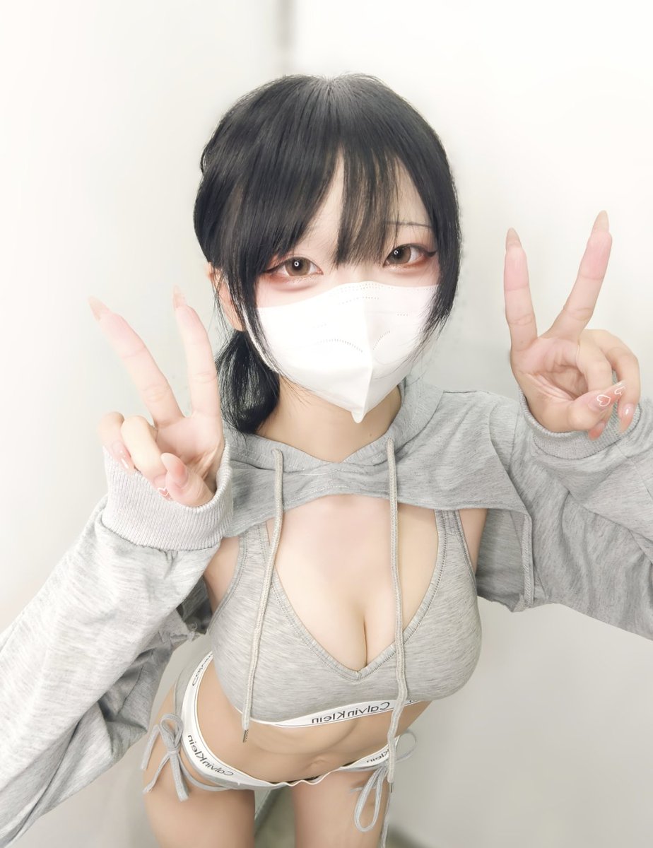 #コスプレイヤーbeforeafter選手権 https://t.co/lhC6Dtzc0J