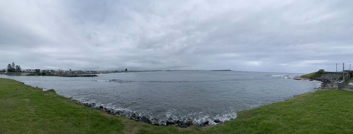 p_terg's tweet image. #Latergram #NotFacebook 1/5
Had driven an hour; was called to say the outing (for which I had traveled) was cancelled. This is 30min out
Also, what is an Adult Warehouse?
Warilla Beach 
Little Lake, Barrack Point