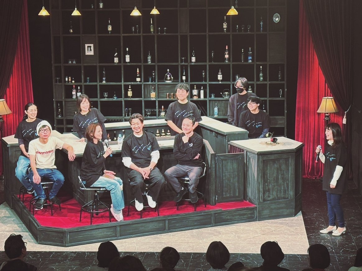kudou38's tweet photo. ONEOR8『誕生の日』
本日30日は14:00と19:00の2回公演です。
当日券出ますので是非見逃さないでくださいっ
▼明日以降の予約はこちらから
https://t.co/pJhcq79d0q

お写真は長身な平塚さんと、先日のアフタートークの様子。 https://t.co/acqzzXd64F