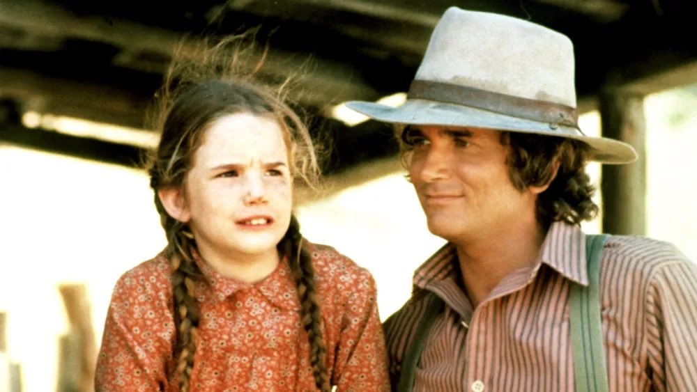 ScMesab's tweet photo. π¨ #entertrainment Little House on the Prairie" Gets a 21st Century Reboot, But Should We Leave Classics Alone?
β¨Netflix has announced a new series based on the beloved Little House on the Prairie books, bringing the Ingalls familyβs story into the modern era. Showrunner Rebecca Sonnenshine promises a fresh take that will balance family drama, survival, and the origin story of the American West. But is this really what we need? With more than 40 years since the original series ended, maybe itβs time to let classics like Little House rest instead of constantly reinventing them.
While the nostalgic appeal is undeniable, we should ask ourselves: Why not focus on creating new projects that speak to different audiences and explore untold stories? Letβs hope this reboot doesnβt end up ruined by the "woke" narrative that seems to be a constant in many modern adaptations. Instead of changing what worked, we should be bringing fresh, original ideas to the screen. Hereβs hoping the spirit of the original shines through without losing its heart.
π· COURTESY EVERETT COLLECTION