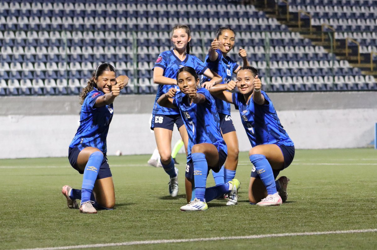 ¡Segunda goleada consecutiva por parte de la azulita sub-17! Las nuestras golearon 6-0 a Curaçao.

Maya Buerger y Angelina Carrillo anotaron un doblete, mientras que Zoe Castro y Ava Rodríguez también contribuyeron al marcador con un tanto cada una.

¡Bien hecho! 💪💪🤩🇸🇻
