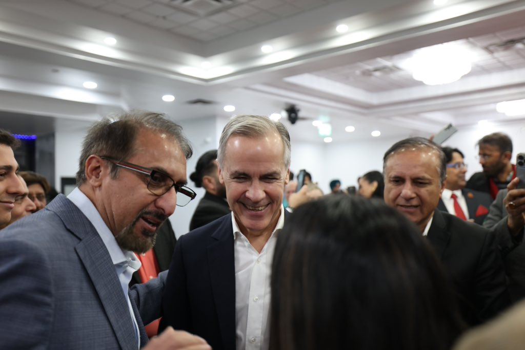 MarkJCarney's tweet photo. Two weeks in!

The energy, the momentum, and the incredible support from our team mean everything to this campaign. Let's keep going.

https://t.co/hAXGwrD9Uo https://t.co/rit1LWq0c7