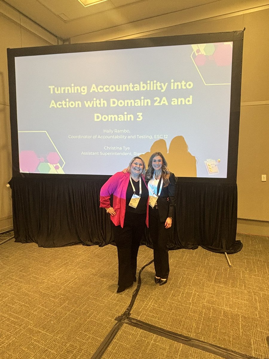 When you make your presentation in a software only to find out it wanted a different platform. You fix hurriedly to find out it’s on a super old version…. We improvise and make things happen! I love any time spent with <a href="/HailyRambo/">Haily Rambo</a> and a packed house at 8:30 on the last day!