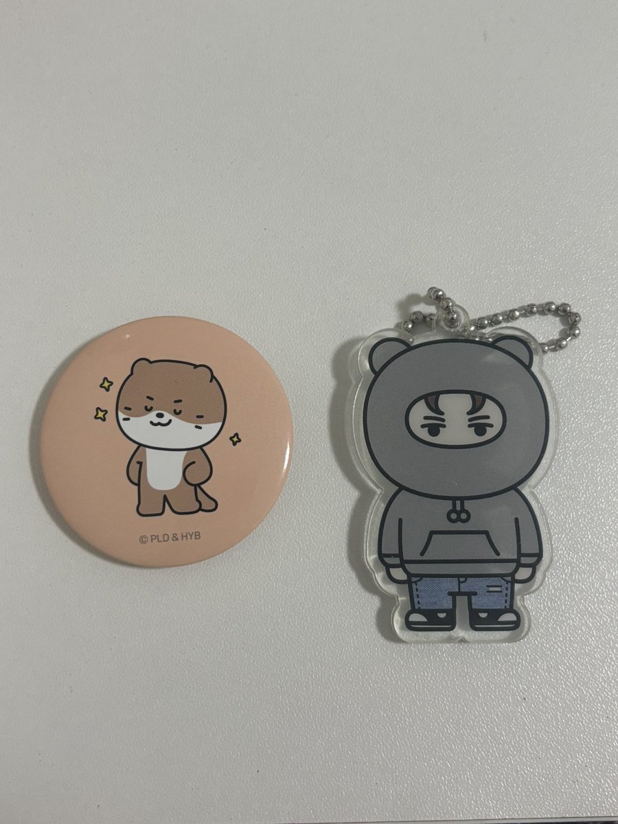 아 tweet media
