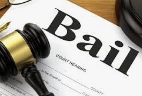 ChiefKnoll's tweet photo. HPS officers arrested a 43-year-old Hanover man today for Breach of Undertaking and Breach of Probation. He remains in police custody overnight for a bail hearing tomorrow. #EngagedPatrol https://t.co/cFMNszP5UH