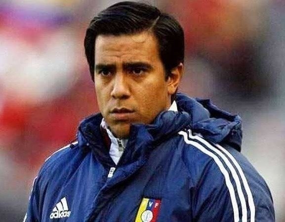 Klon Pérez tweet media