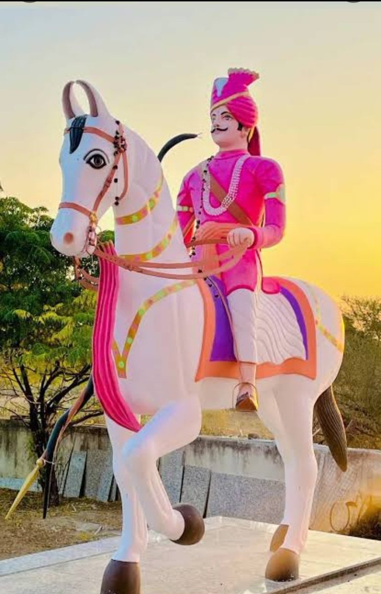जय वीर तेजाजी महाराज 🙏