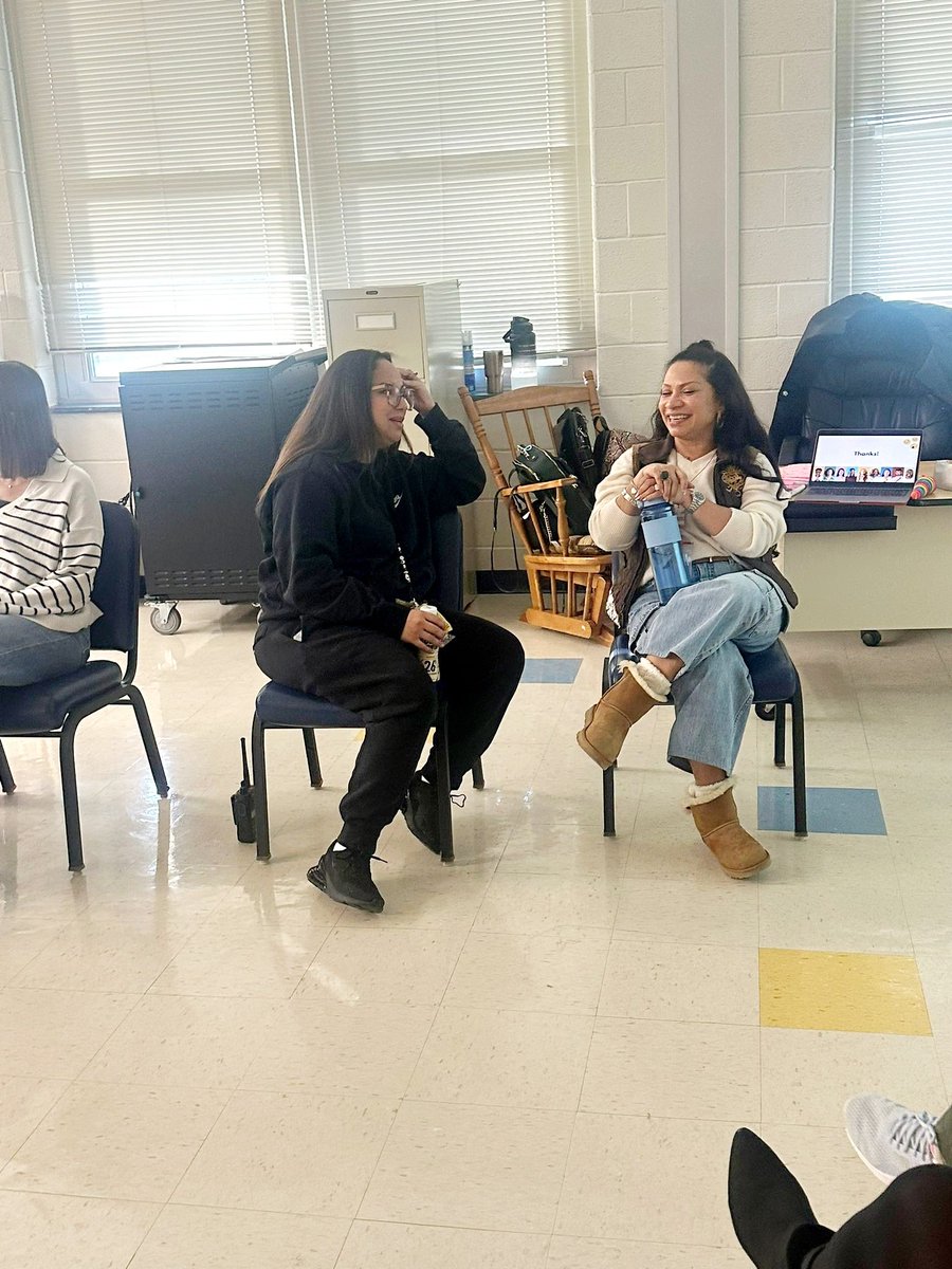 Genesi Miles tweet media