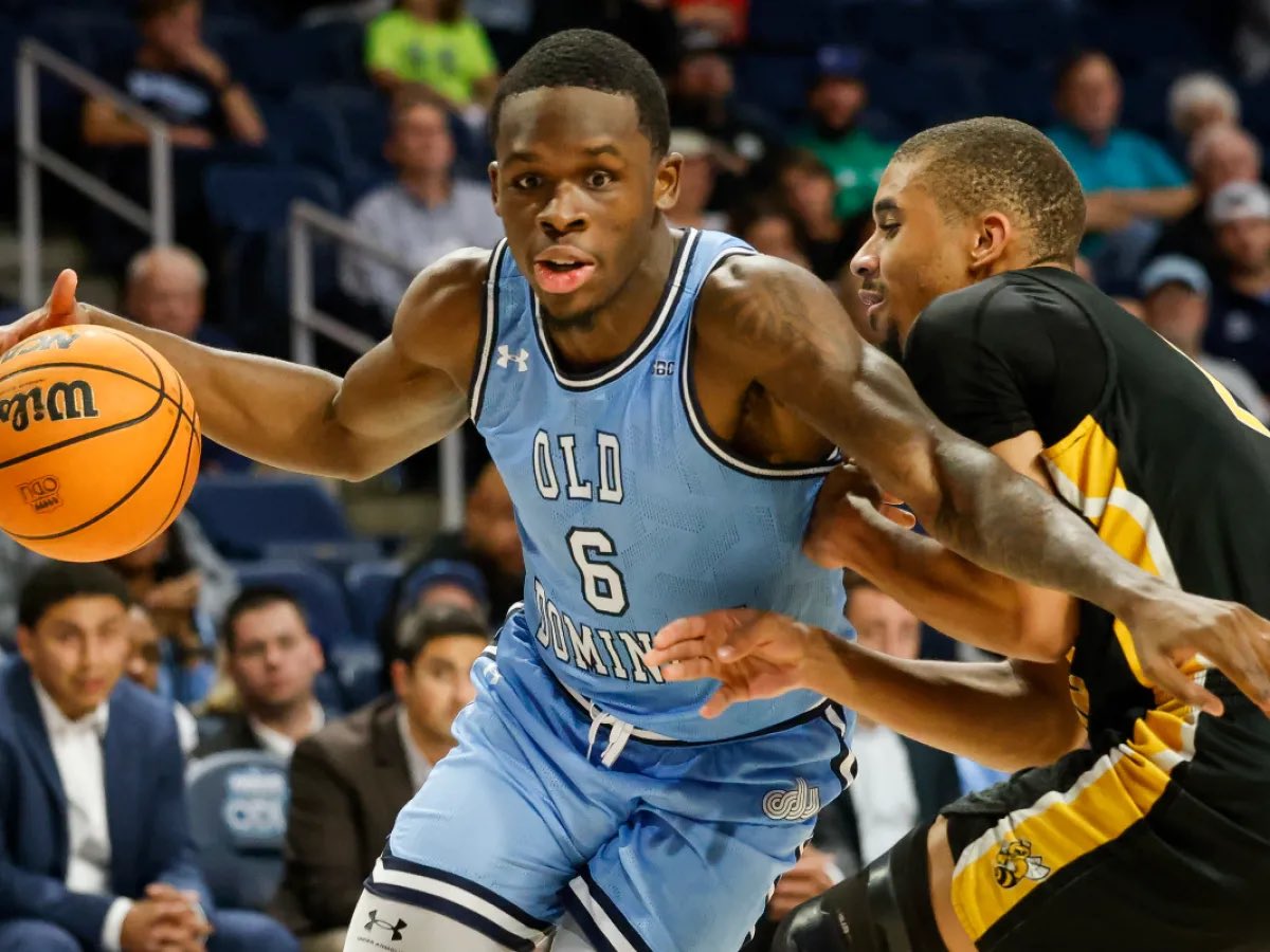 SSN - College Basketball (@ssn_cbb) on Twitter photo Sean Durugordon for <a href="/ODU_MBB/">ODU Men’s Basketball</a> tonight in a 78-77 W against App State:
25 Points (9/14 FG - 3/6 3PT)
12 Rebounds (5 Offensive)
2 Assists
Durugordon now is averaging 11.6 rebounds in his last 6 games, including 5 of those games with 10+ rebounds (18,3,1710,10,12) 🤯🤯🤯 Sean Durugordon for <a href="/ODU_MBB/">ODU Men’s Basketball</a> tonight in a 78-77 W against App State:
25 Points (9/14 FG - 3/6 3PT)
12 Rebounds (5 Offensive)
2 Assists
Durugordon now is averaging 11.6 rebounds in his last 6 games, including 5 of those games with 10+ rebounds (18,3,1710,10,12) 🤯🤯🤯