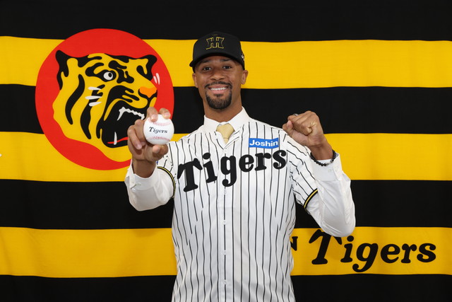 ニック・ネルソン選手とジョン・デュプランティエ選手が西宮市内にて