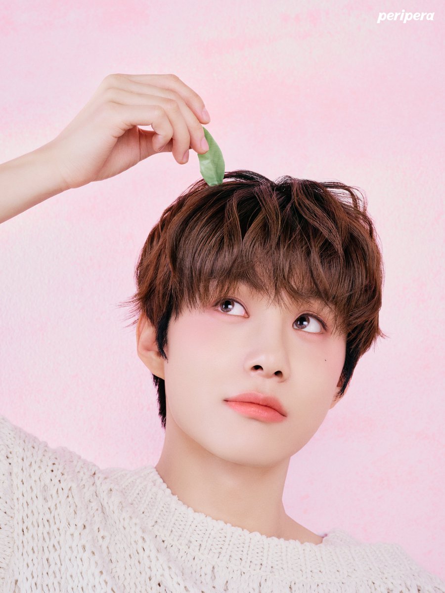 복숭아야? 사람이야?🍑

인간 복숭아 NCT 정우의
청순 도화 무드🌸

NEW 올테이크 무드 팔레트
올리브영 단독 기획세트

25.02.01 COMING SOON!